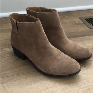 Lucky brand Suede Boots